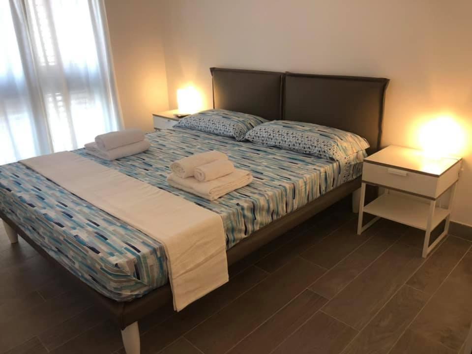 Farau B&B Messina Exteriör bild
